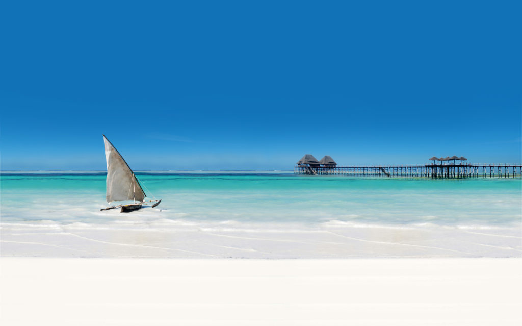 Voilier sur l’océan Indien à Zanzibar au large de la Tanzanie